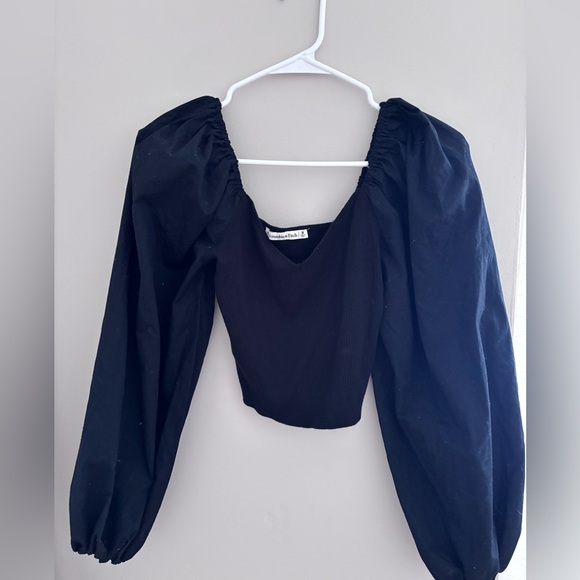 Abercrombie & Fitch Tops - Abercrombie & Fitch Black Puff Sleeve Blouse